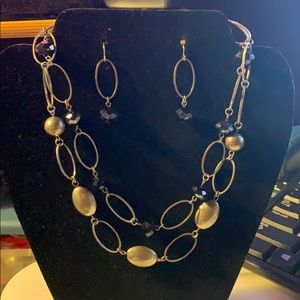 Necklace and earrings set